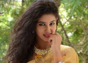 Pavani Stills At Vasudhaika 1957 Movie  photo 23
