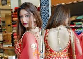 Payal Ghosh Glamorous Pics photo 13