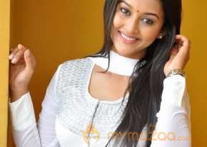  Pooja Jhaveri Photoshoot On White Punjabi Dress  photo 3