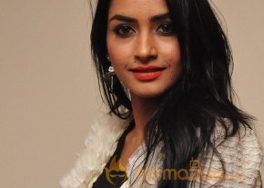 Pooja Sree one more Hot Photoshow photo 4