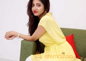 Poonam Kaur photo 11