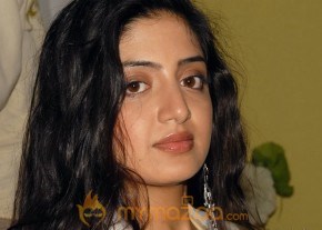 Poonam Kaur Stills photo 22