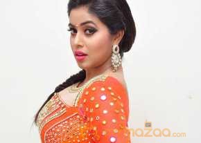 Poorna Latest Stills photo 4