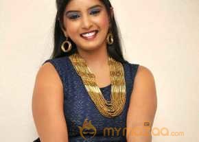 Poorni Glamorous Photos photo 5