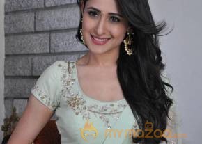 Pragya Jaiswal Stills photo 3