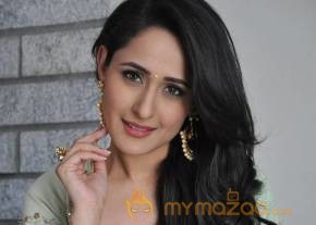 Pragya Jaiswal Stills photo 4