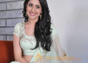 Pragya Jaiswal Stills photo 10
