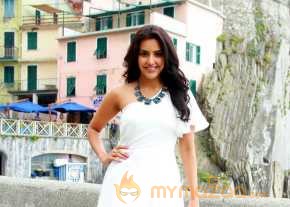 Priya Anad photo 8