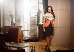 Priya Anand Beautiful Photos photo 4