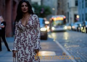 Priyanka Chopra's New Stills From New York City photo 5