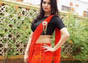 Priyanka Ramana Red Saree Pics photo 7