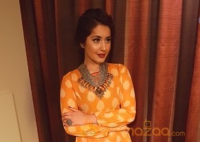 Raashi Khanna New Stills photo 11