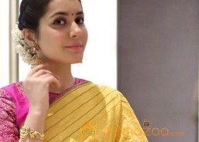 Raashi Khanna Saree Photos photo 7