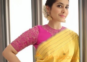 Raashi Khanna Saree Photos photo 10