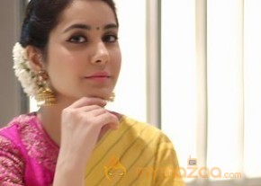 Raashi Khanna Saree Photos photo 6