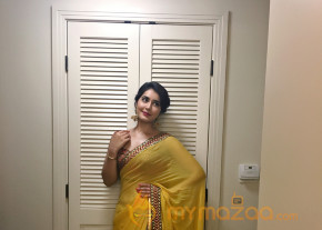 Raasi Khanna Latest Photos photo 8