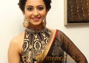  Rakul Preet Singh Beautiful Black Dress Pics  photo 2