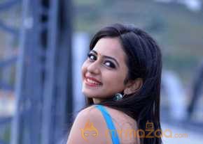 Rakul Preet Singh Cute Stills photo 28