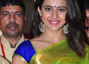 Rakul Preet Singh Inaugurates LPT Market Stills photo 23