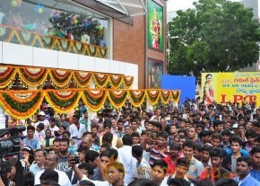 Rakul Preet Singh Inaugurates LPT Market Stills photo 5