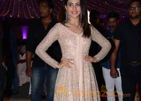 Rakul Preet Singh Latest Glam Pics