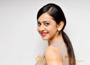 Rakul Preet Singh Latest Stills photo 7