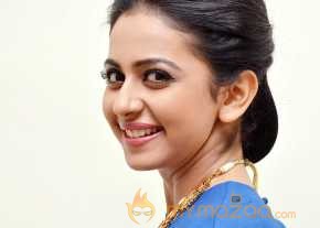 Rakul Preet Singh Latest Stills photo 15