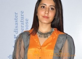 Rashi Khanna New Photos photo 2