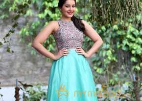  Rashi Khanna New Photoshoot  photo 18
