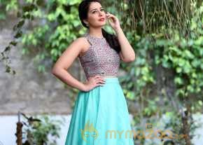  Rashi Khanna New Photoshoot  photo 12