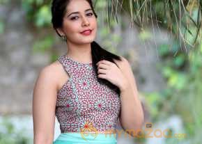  Rashi Khanna New Photoshoot  photo 17