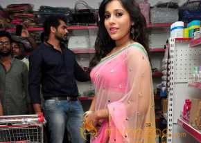 Rashmi Gautam photo 3