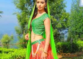 Ravneet Kaur photo 6