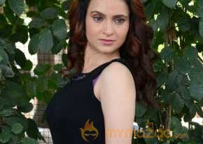 Reena Bhatia Photoshoot At Seenugadu Keka Movie Launch photo 9