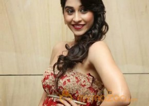 Regina Cassandra Hot Stills photo 9