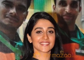 Regina Cassandra Hot Stills  photo 12