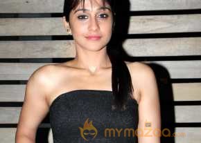 Regina Cassandra New Pics photo 19