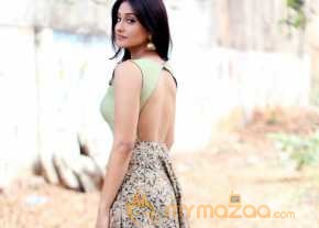 Regina Cassandra New Stills  photo 5
