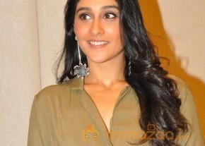 Regina Cassandra Stills photo 12