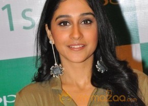 Regina Cassandra Stills photo 33