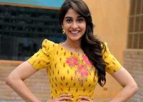 Regina Cassandra photo 19
