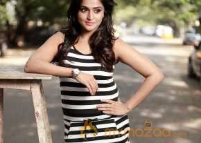 Remya Nambeesan photo 6