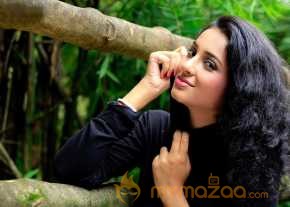  Riya Ludhani  photo 11