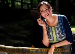  Riya Ludhani  photo 12