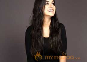  Ruhani Sharma  photo 4