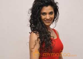  Saiyami Kher  photo 4