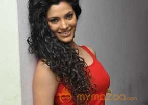  Saiyami Kher  photo 8