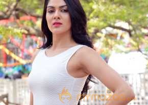  Sakshi Chaudhary New Pics  photo 7