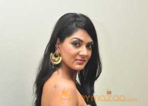 Sakshi Chowdary James Bond Press Meet Stills