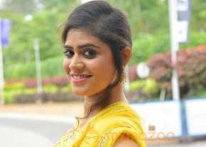  Samatha Photoshoot At Hi Life Exhibition Brochure Launch  photo 4
